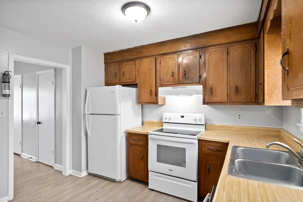 $950 | 140 Darlene Drive, Unit 4, Clarksville, TN 37042