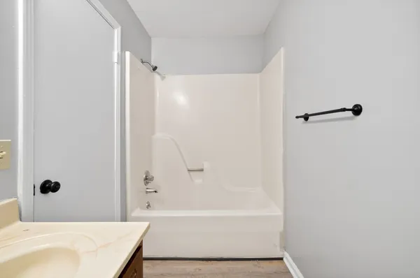 $950 | 140 Darlene Drive, Unit 4, Clarksville, TN 37042