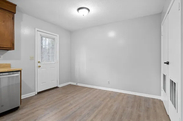 $950 | 140 Darlene Drive, Unit 4, Clarksville, TN 37042