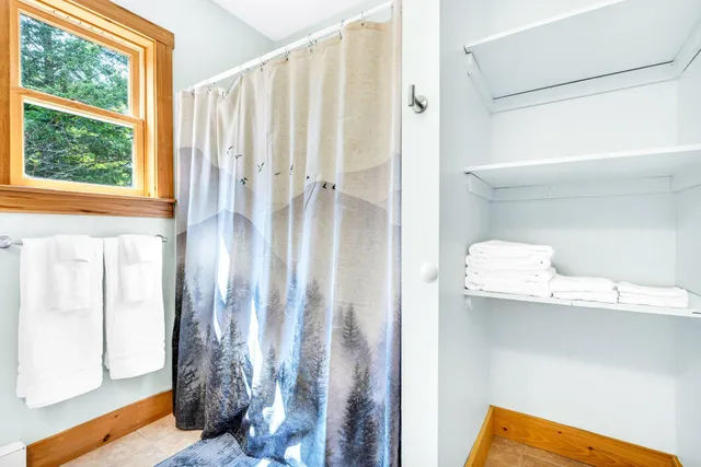 $525,000 | 19 River Glen Road, Bethel, ME 04217