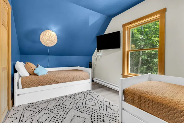 $525,000 | 19 River Glen Road, Bethel, ME 04217