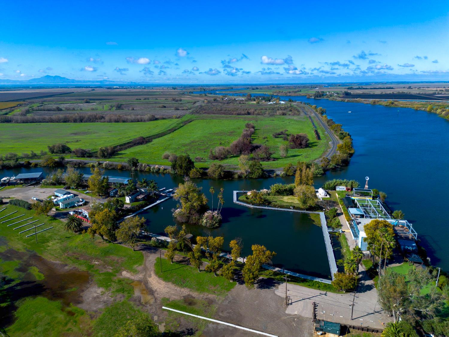 999511 West Rindge Road Stockton, CA 95219 - Photo 22 of 23 a view of a garden with an outdoor space