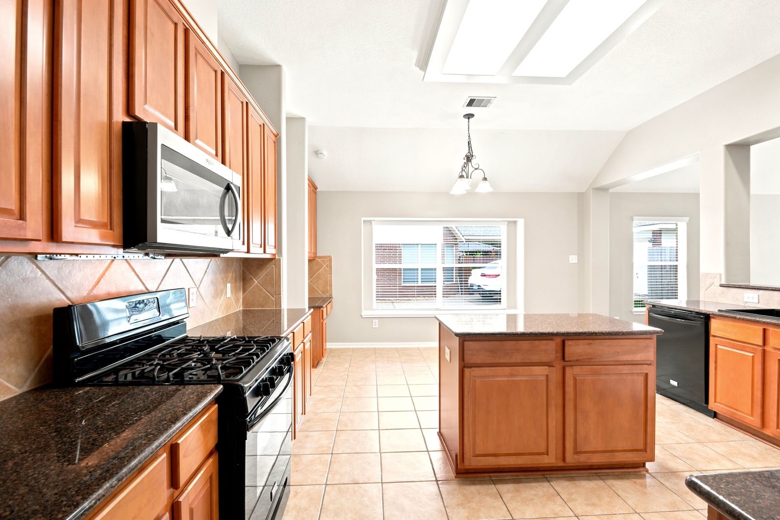 24815 Corbin Gate Drive Spring, TX 77389 - Photo 12 of 30