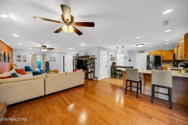 $359,000 | 8412 Kimberwick Court, Powell, TN 37849