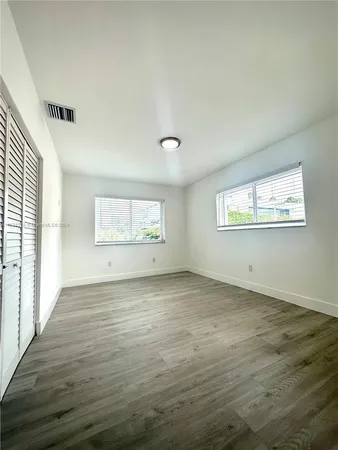 $4,400,000 | 660-650 Lenox Avenue, Miami Beach, FL 33139