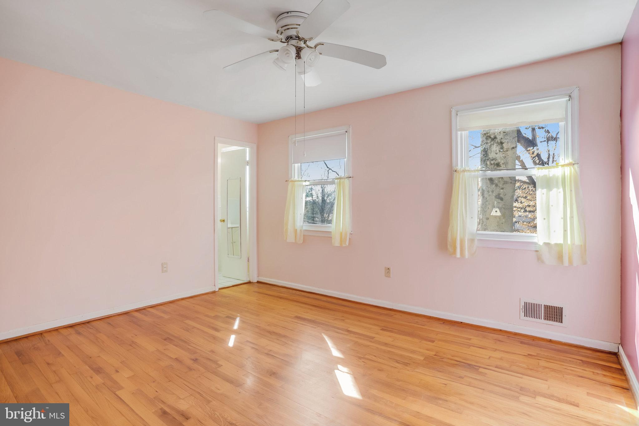 4800 Bel Pre Road Rockville, MD 20853 - Photo 14 of 22