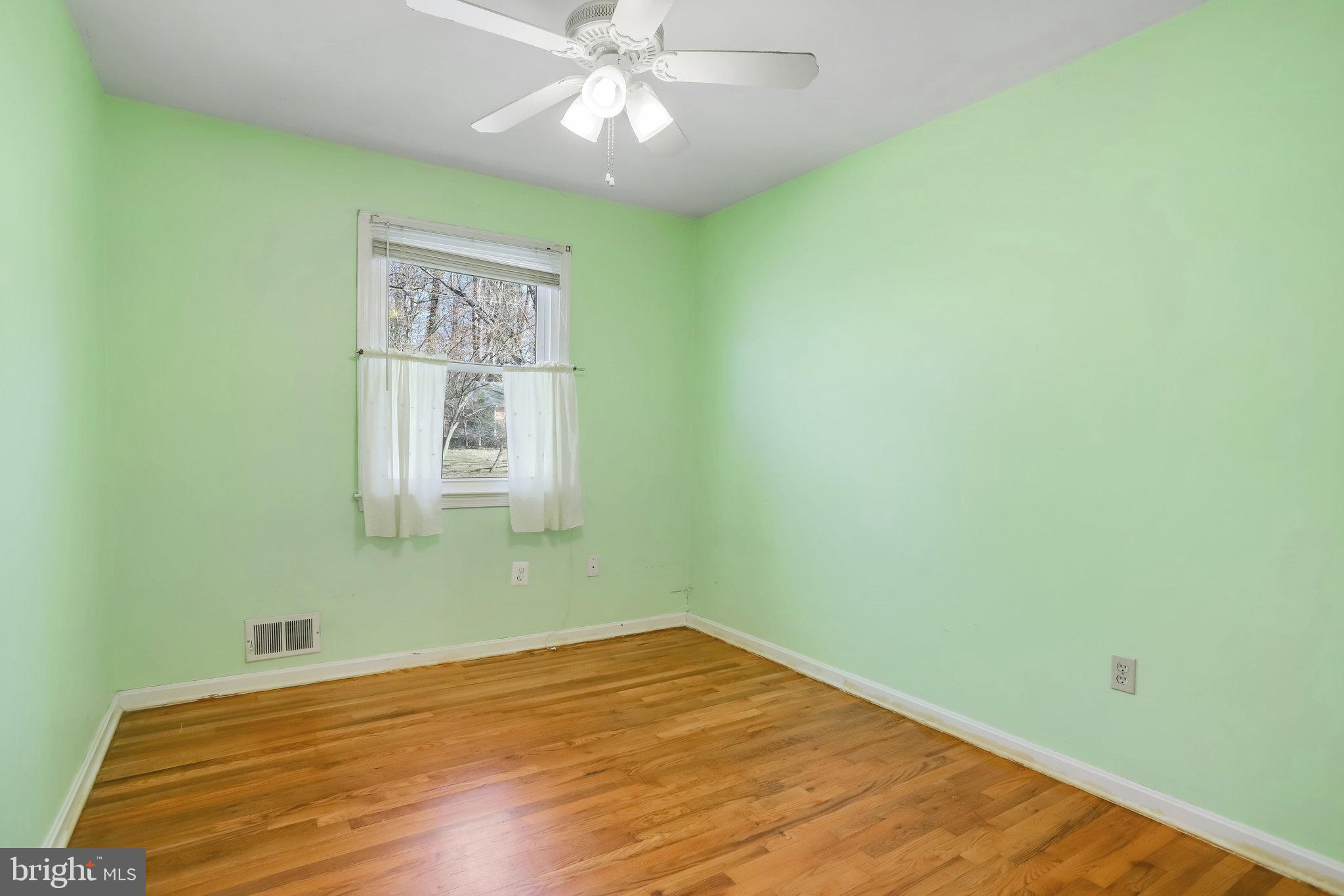 4800 Bel Pre Road Rockville, MD 20853 - Photo 10 of 22