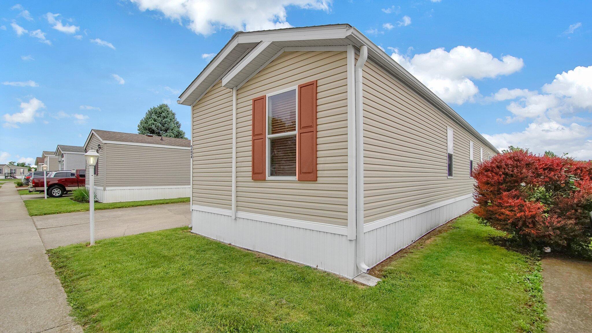294 Chambersburg Road Columbus, OH 43207 - Photo 4 of 22 web__DSC2693