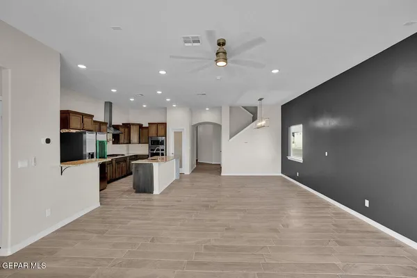 $629,950 | 6952 Levee Circle, El Paso, TX 79932