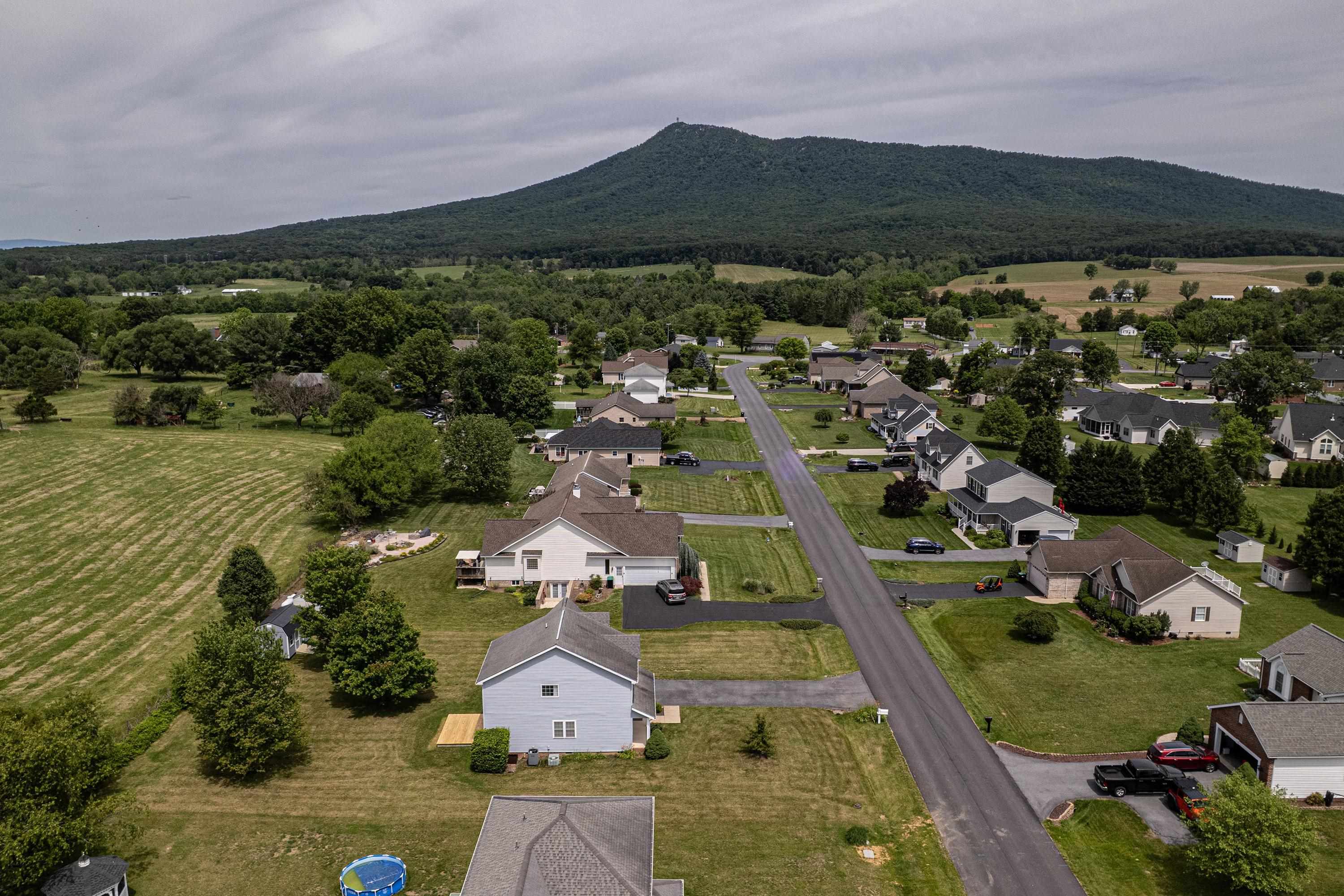 536 Three Leagues Road McGaheysville, VA 22840 - Photo 67 of 71 an aerial view of multiple house