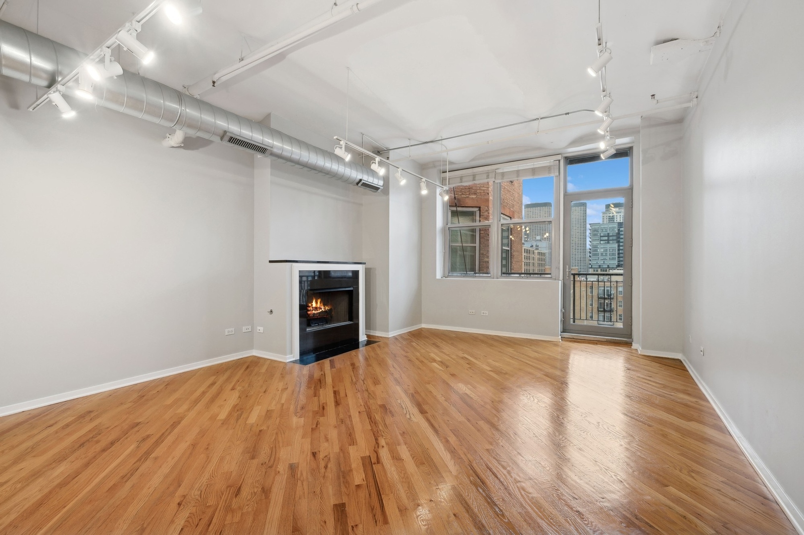 500 South Clinton Street, Unit 740 Chicago, IL 60607 - Photo 3 of 16 Gallery Image 3