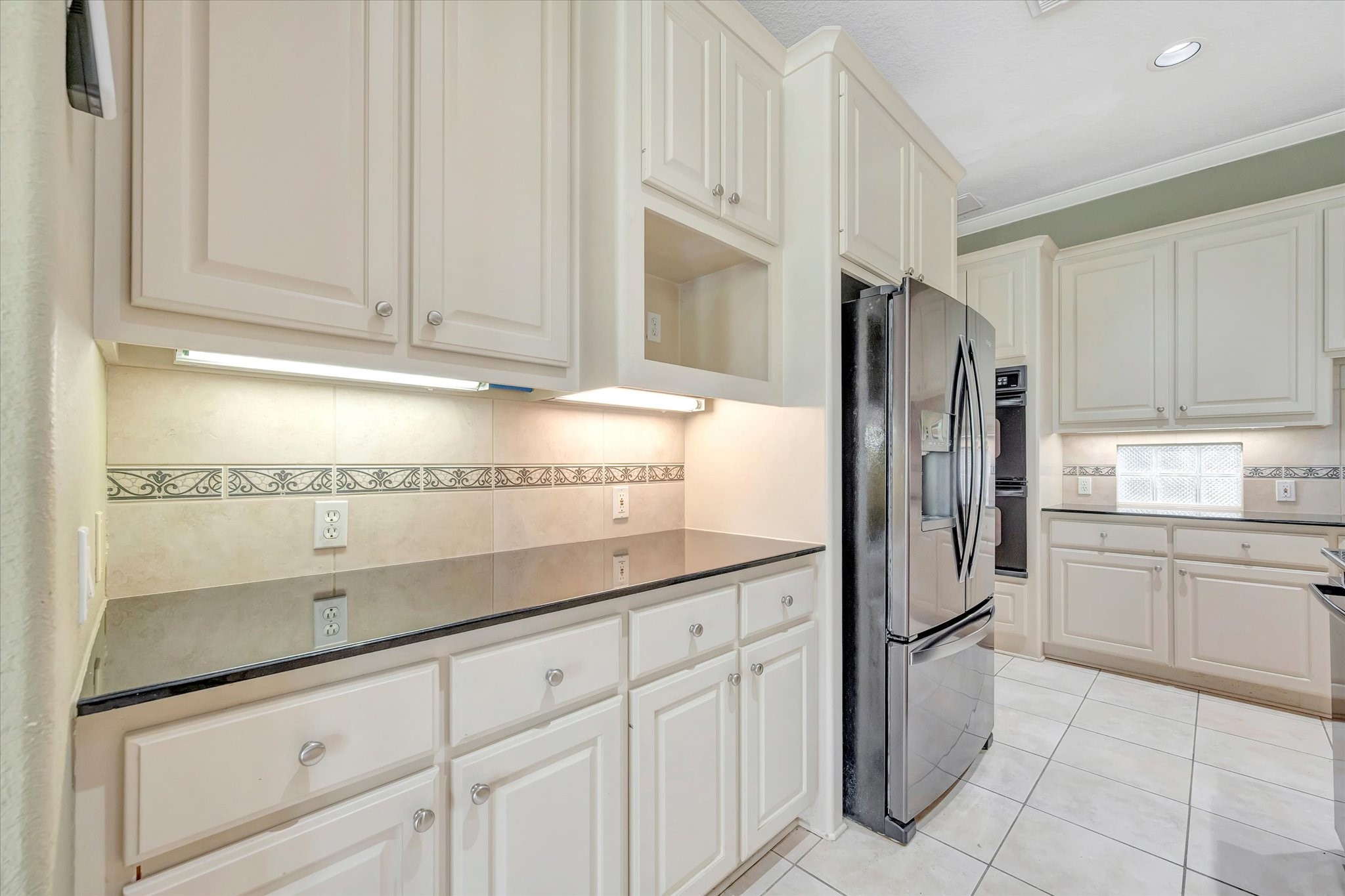 604 Harborside Way Kemah, TX 77565 - Photo 23 of 46