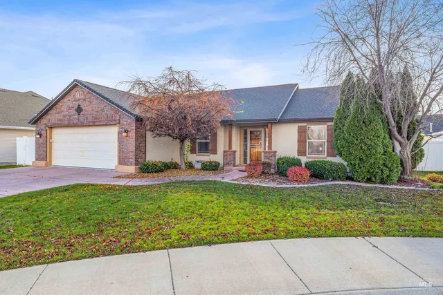 $385,000 | 831 Grace Drive West, Twin Falls, ID 83301