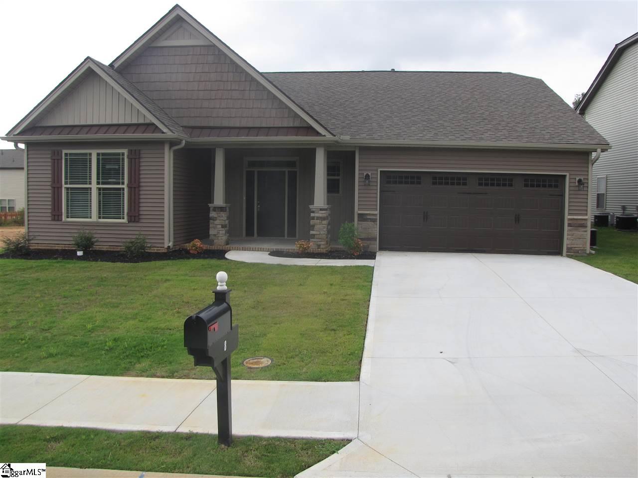8 Ivyberry Road Simpsonville, SC 29681 - Photo 1 of 10 Gallery Image 1
