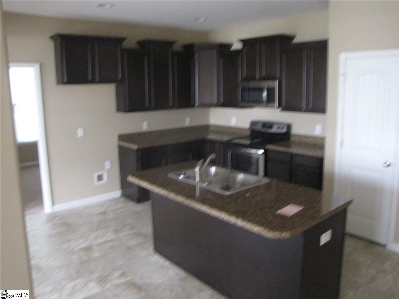 8 Ivyberry Road Simpsonville, SC 29681 - Photo 5 of 10 Gallery Image 5