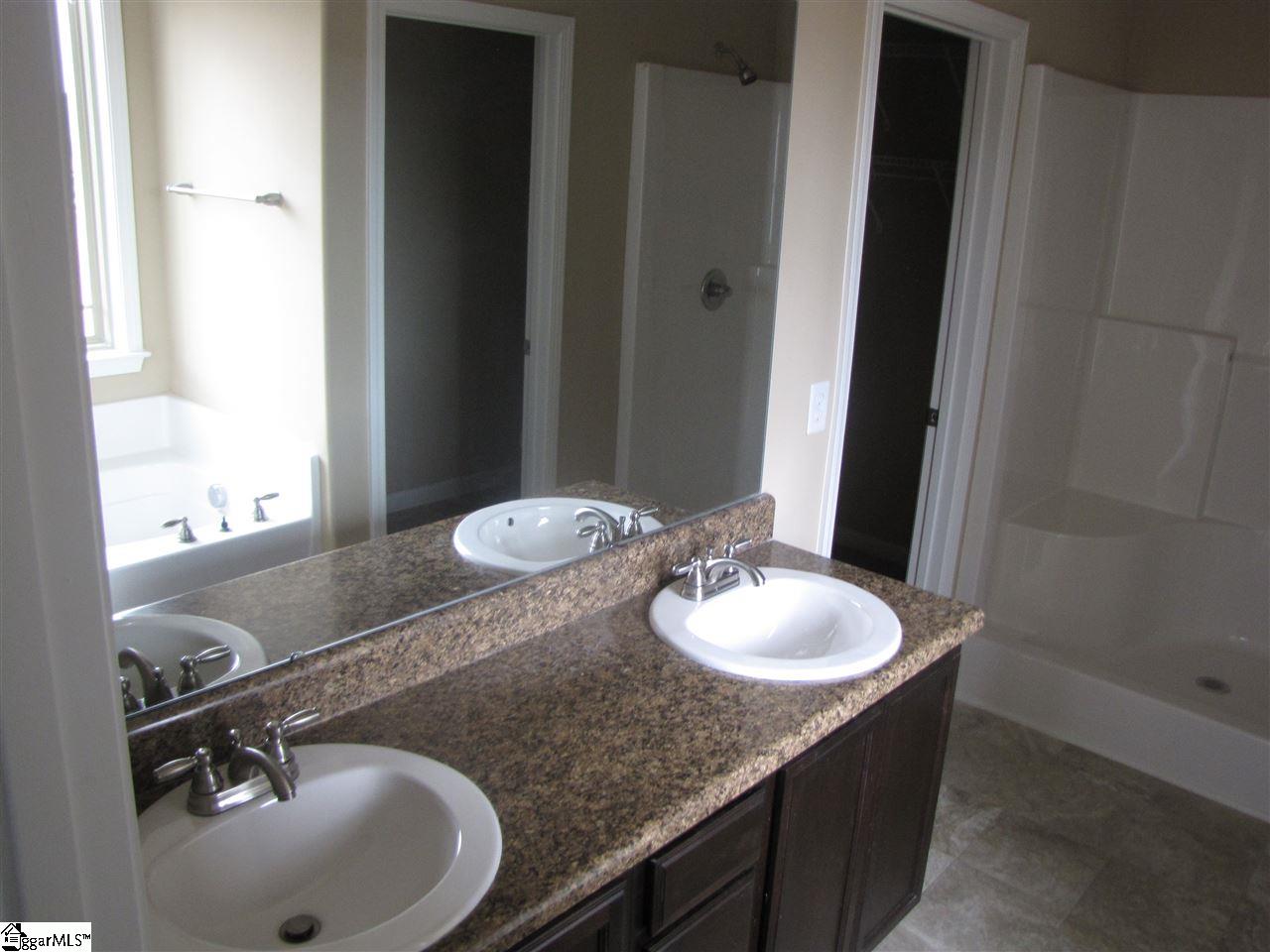 8 Ivyberry Road Simpsonville, SC 29681 - Photo 10 of 10 Gallery Image 10