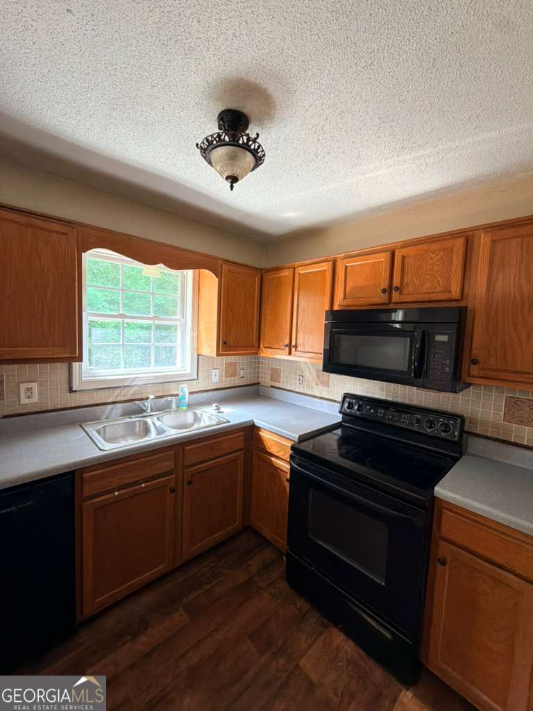 540 Coots Lake Road Rockmart, GA 30153 - Photo 9 of 34