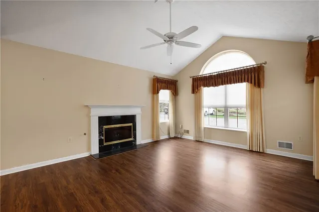 $314,900 | 6356 Jefferson Pointe Circle, Clairton, PA 15025