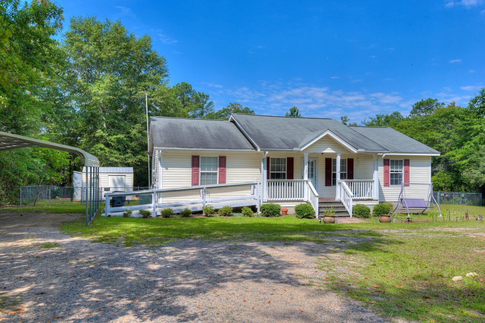 4127 Vaucluse Road Aiken, SC 29801 - Photo 8 of 44