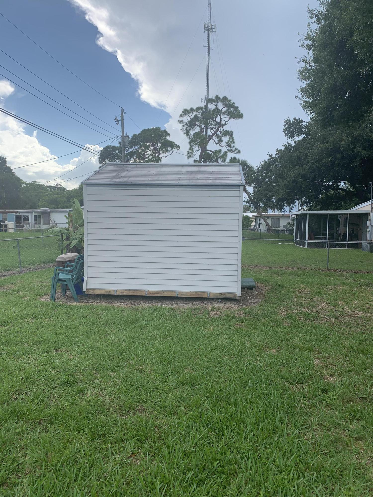 359 East Midway Road Fort Pierce, FL 34982 - Photo 7 of 25 12midway