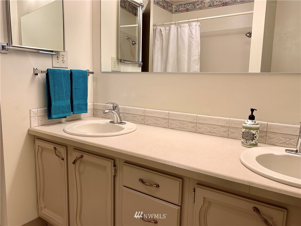 265 Quick Road Castle Rock, WA 98611 - Photo 16 of 38 Gallery Image 16