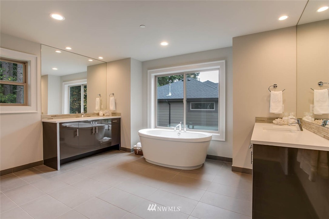 722 Pierce Avenue Northeast Renton, WA 98056 - Photo 18 of 25