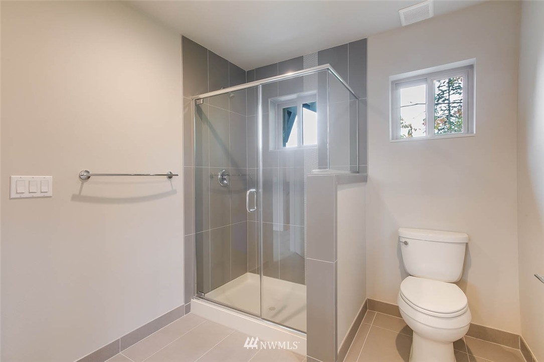 722 Pierce Avenue Northeast Renton, WA 98056 - Photo 22 of 25