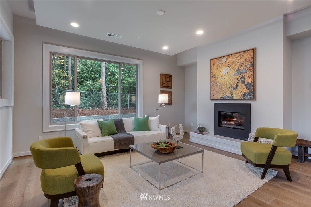 722 Pierce Avenue Northeast Renton, WA 98056 - Photo 7 of 25