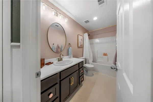 $649,900 | 6952 Amber Sky Way, Fontana, CA 92336