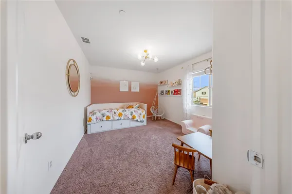$649,900 | 6952 Amber Sky Way, Fontana, CA 92336