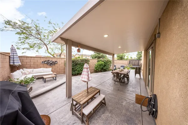 $649,900 | 6952 Amber Sky Way, Fontana, CA 92336