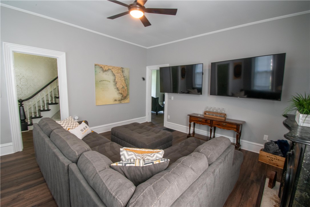 15 West Elizabeth Street Waterloo, NY 13165 - Photo 37 of 50