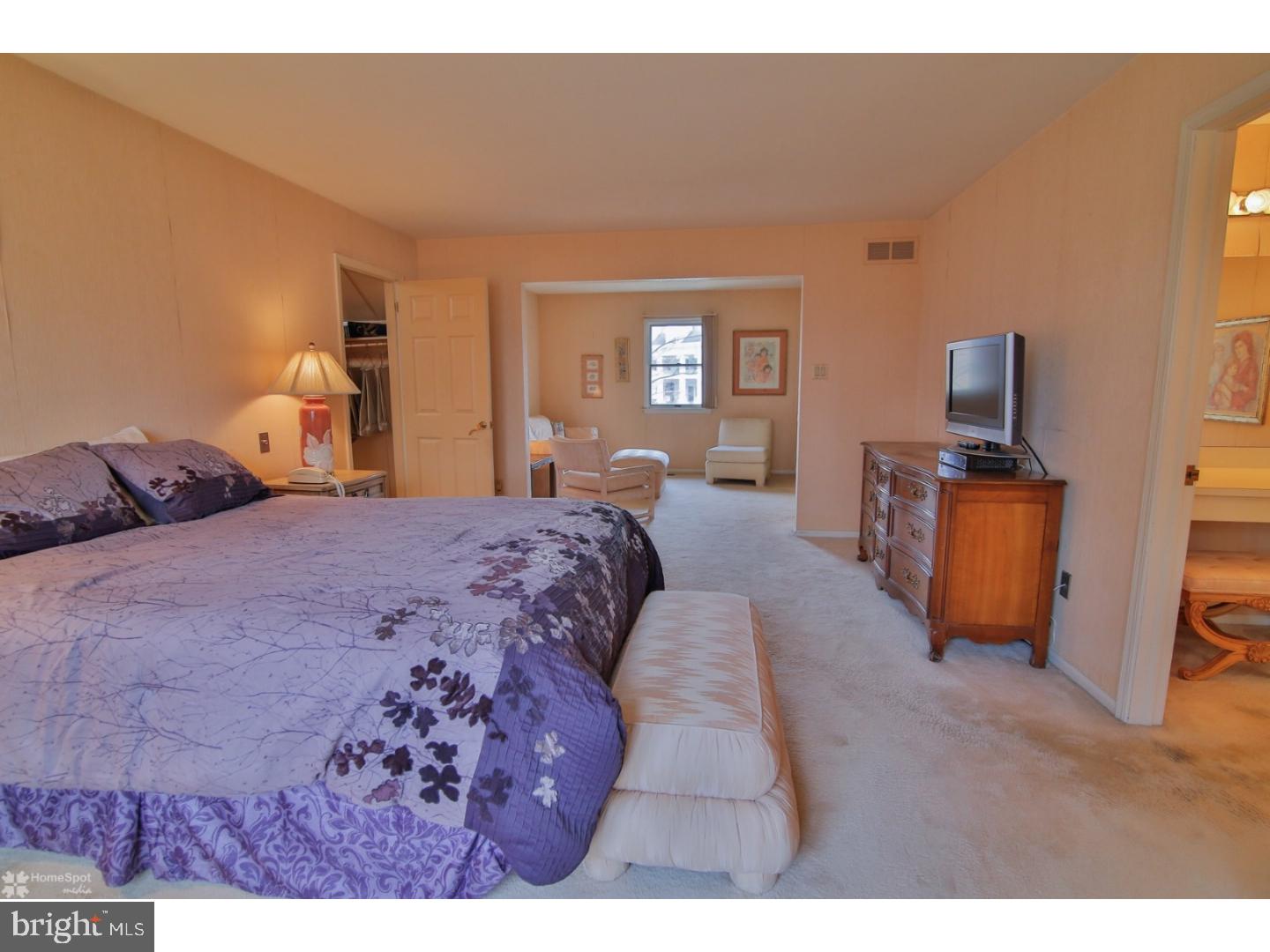 1852 Melmar Road Huntingdon Valley, PA 19006 - Photo 15 of 25