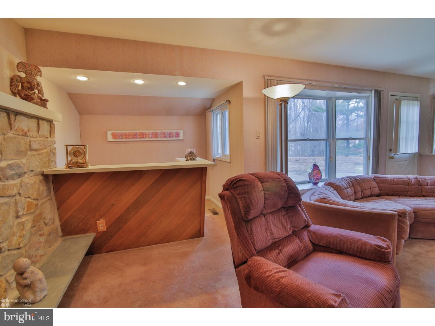 1852 Melmar Road Huntingdon Valley, PA 19006 - Photo 10 of 25