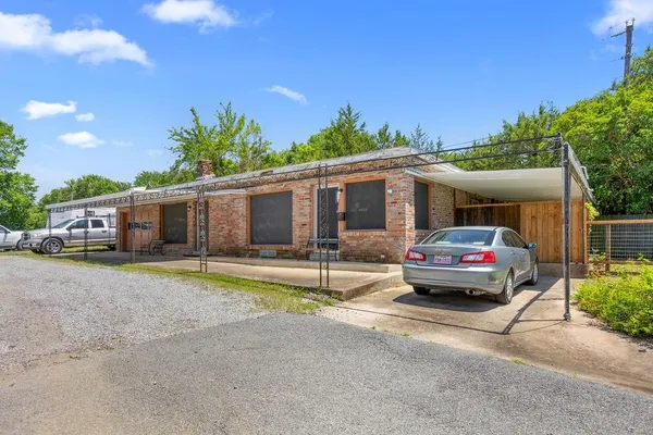 $739,900 | 2070 Highway 69, Denison, TX 75020