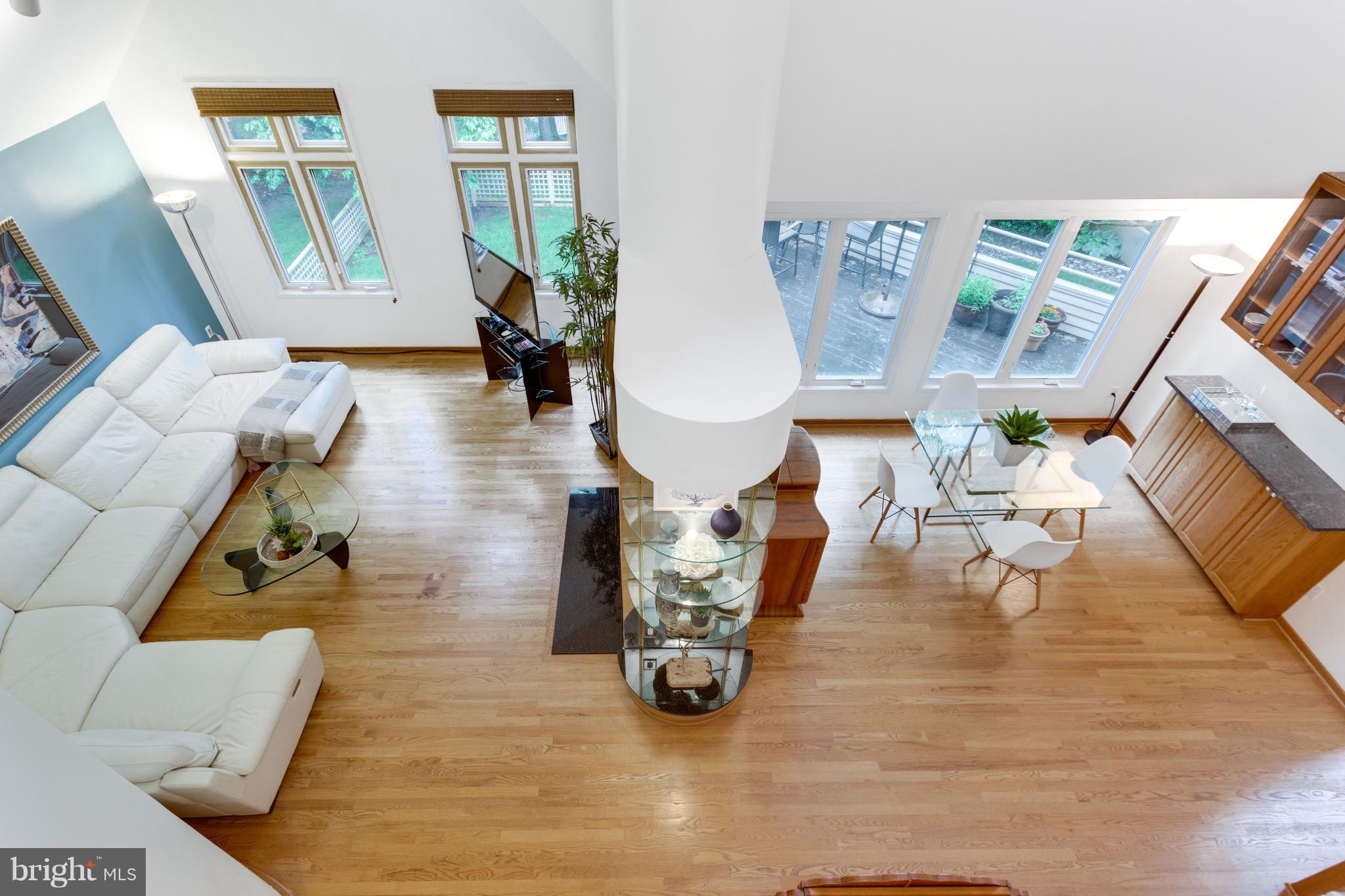 2046 Beacon Place Reston, VA 20191 - Photo 12 of 30 Stunning 2-Story Ceilings