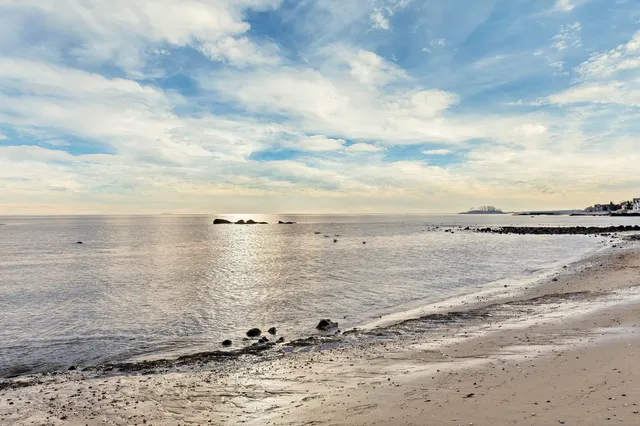 $14,000 | 31 Woodlawn Avenue, Madison, CT 06443