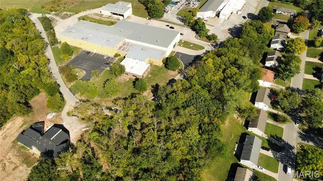 $89,000 | 12298 Dr Greaves Road, Grandview, MO 64030