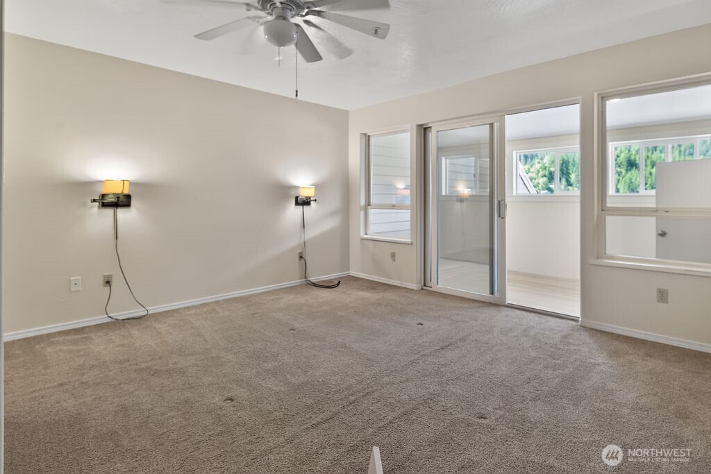 331 Maple Grove Road, Unit 4 Port Angeles, WA 98363 - Photo 17 of 40