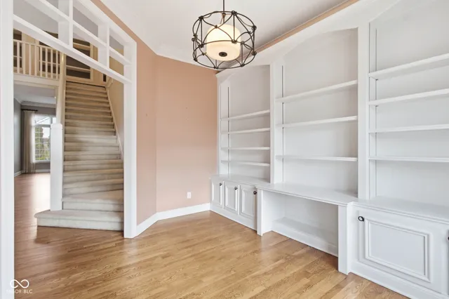 $699,900 | 5714 Opus Drive, Carmel, IN 46033