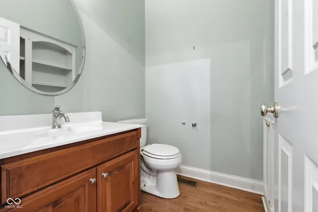 $699,900 | 5714 Opus Drive, Carmel, IN 46033