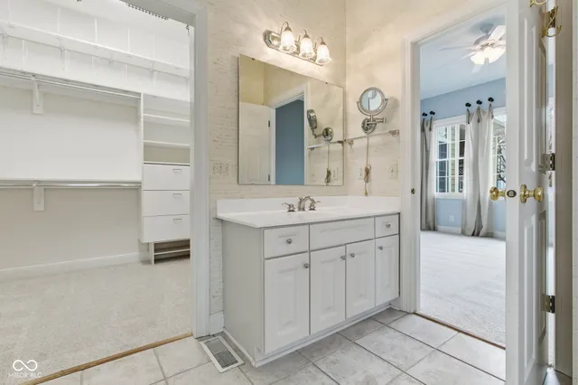 $699,900 | 5714 Opus Drive, Carmel, IN 46033