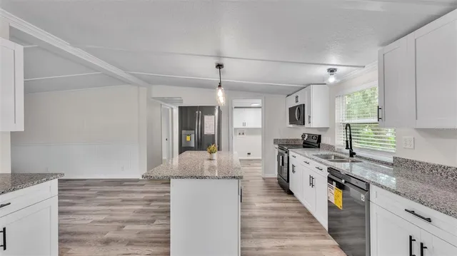 $219,900 | 3548 Shady Brooke Drive West, Mulberry, FL 33860