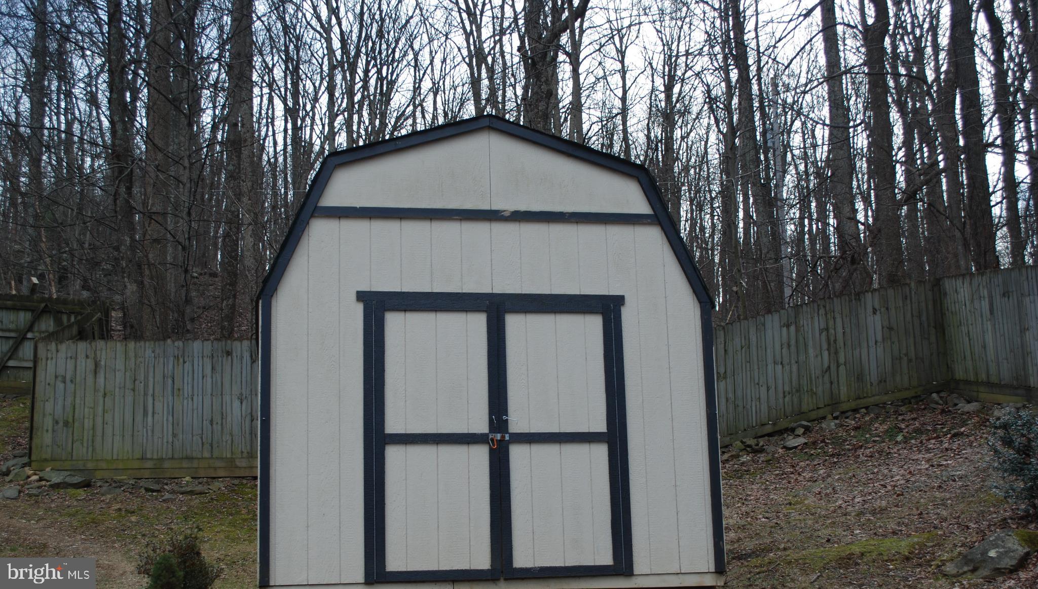 731 Old Linden Road Linden, VA 22642 - Photo 35 of 44 Gallery Image 35