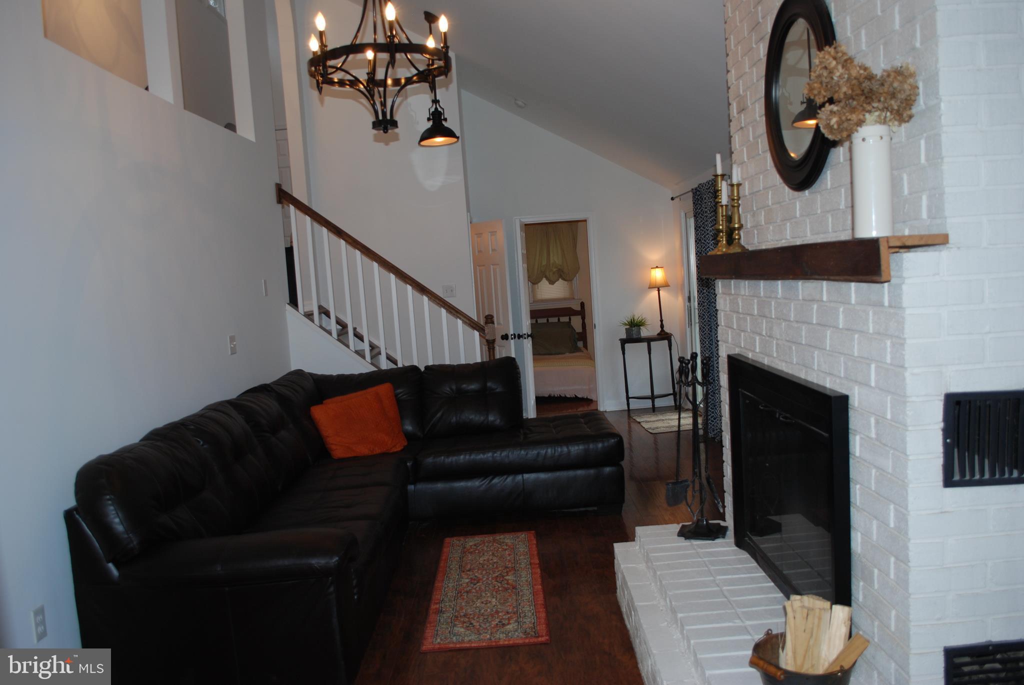 731 Old Linden Road Linden, VA 22642 - Photo 6 of 44 Gallery Image 6