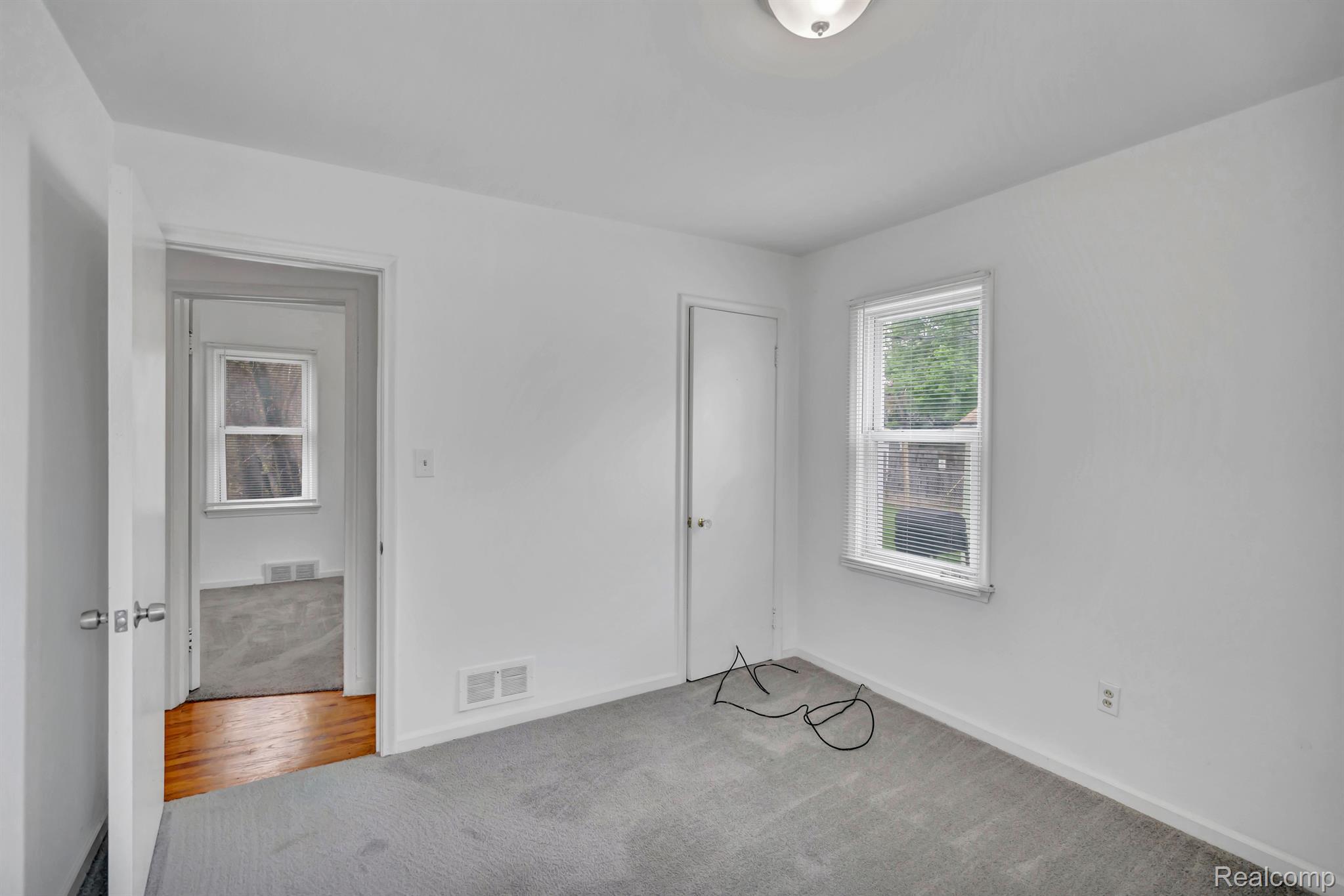 4250 Cadieux Road Detroit, MI 48224 - Photo 17 of 26 Gallery Image 17