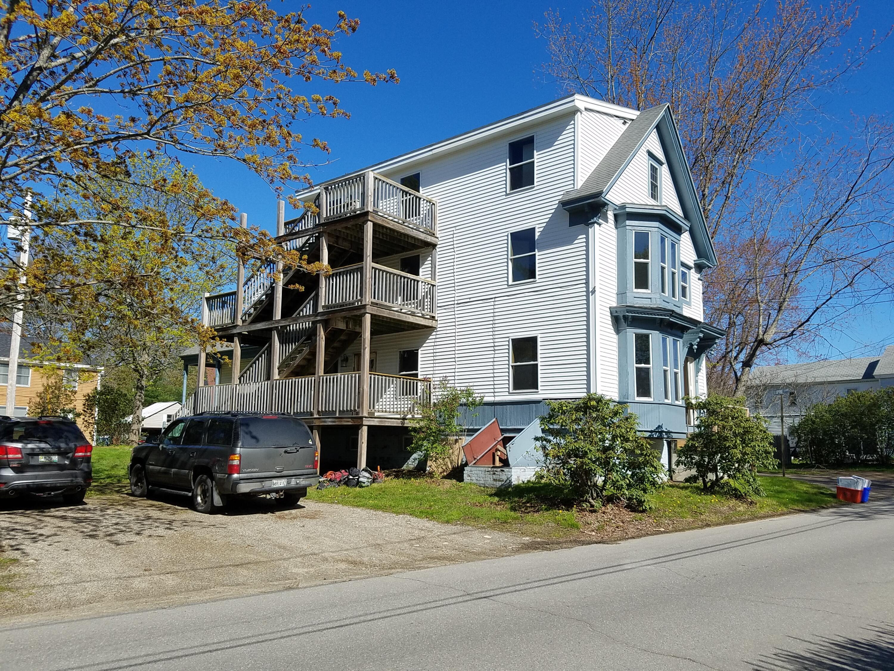 39 Floral Street Bath, ME 04530 - Photo 2 of 17 20170516_090707