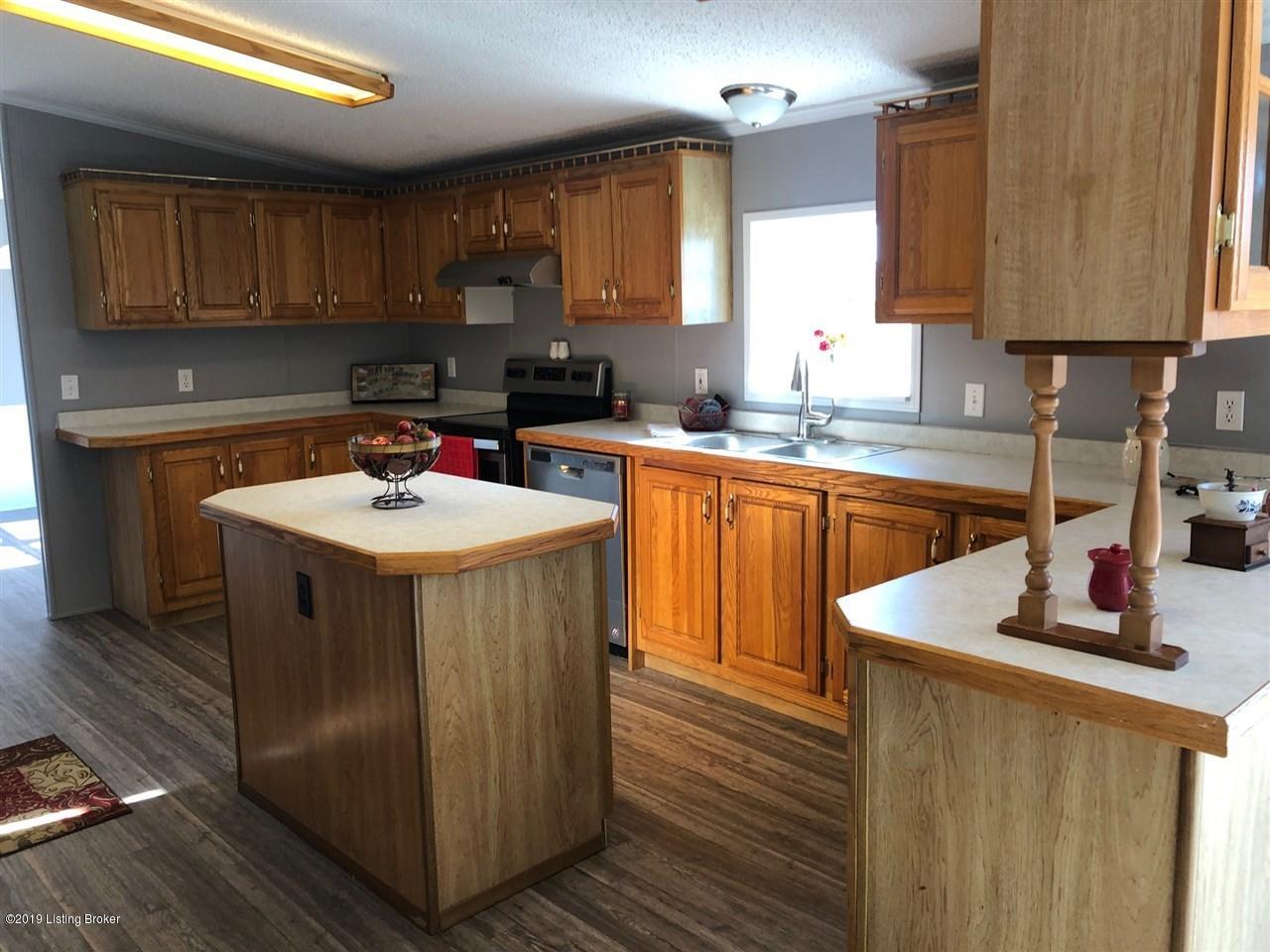 1500 Shircliffe Road Vine Grove, KY 40175 - Photo 14 of 36 10046730-13