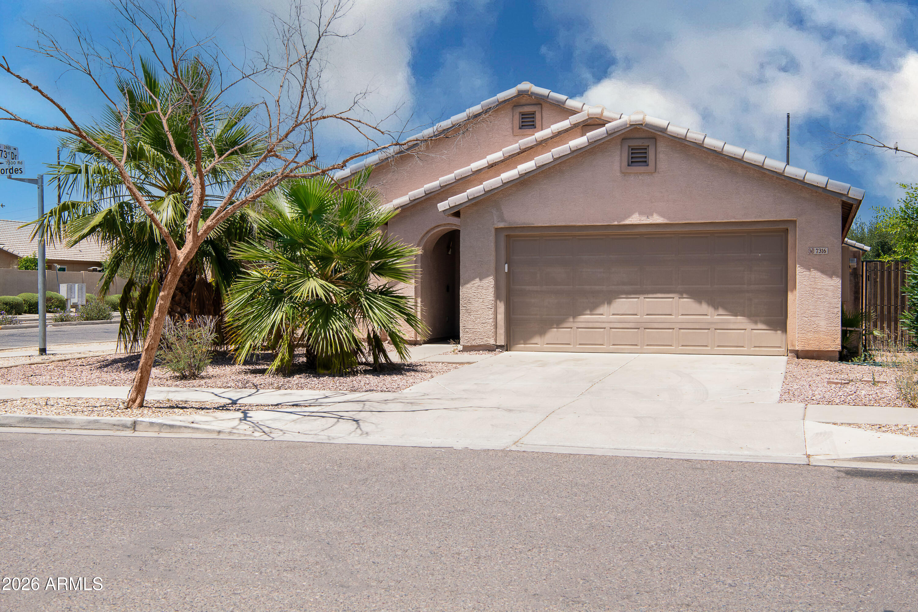 7316 West Cordes Road Phoenix, AZ 85043 - Photo 3 of 21 _GS12832
