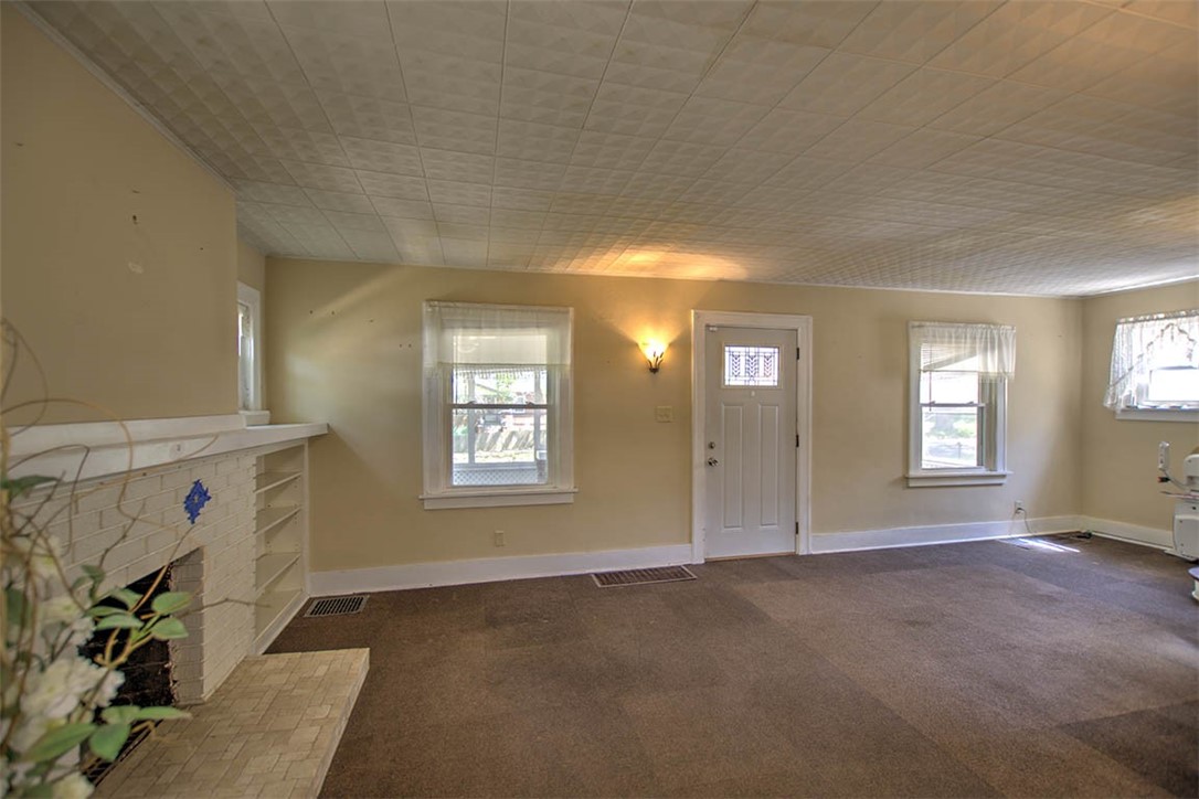 1591 West Decatur Street Decatur, IL 62522 - Photo 9 of 28